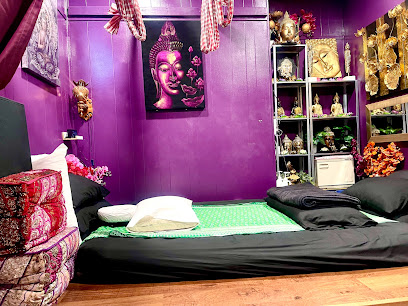 Phuthaluk Thai Massage, San Rafael