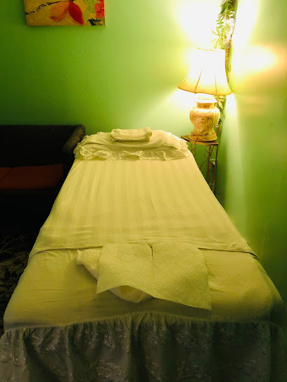 A A Massage, Petaluma