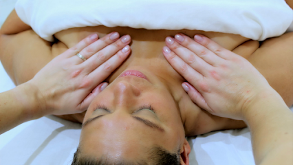Healing Hands Massage & Facial Spa, Miami