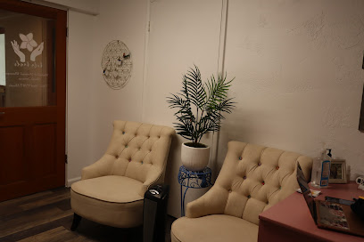 Hula Hands Massage Therapy, Santa Maria